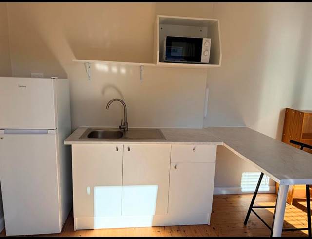 1 BEDROOM PROPERTY TO RENT IN BOSTON